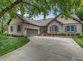 866 Deer Run Rd, Dayton, OH 45459