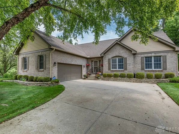 866 Deer Run Rd, Dayton, OH 45459