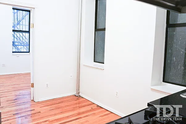 Rented by J Misrahi Realty Corp | media 16