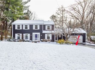 16 Old Lyme Rd, Pittsford, NY 14534