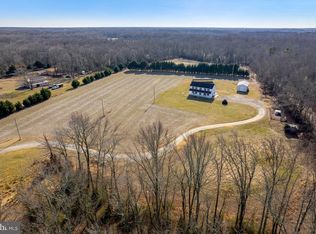 29 Three Bridge Rd, Monroeville, NJ 08343