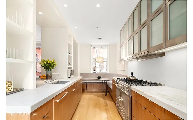 Sold by Douglas Elliman | media 31