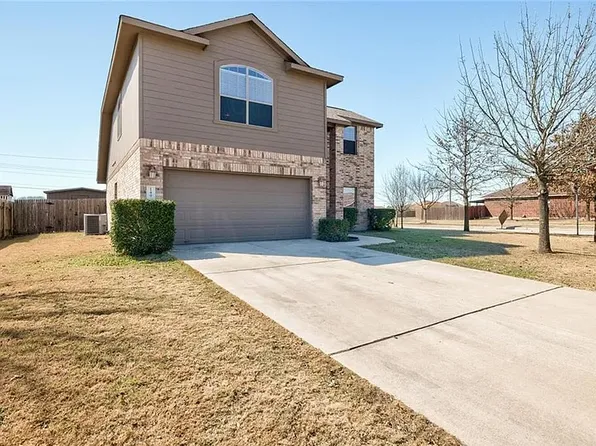 149 Engineers Pass, Jarrell, TX 76537