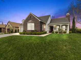 2097 Fairway Oaks Dr, Ripon, CA 95366