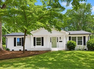5940 Wintergreen Dr, Raleigh, NC 27609