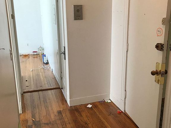 CE0D1B9F-D1ED-40E6-814E-00C9BA686773