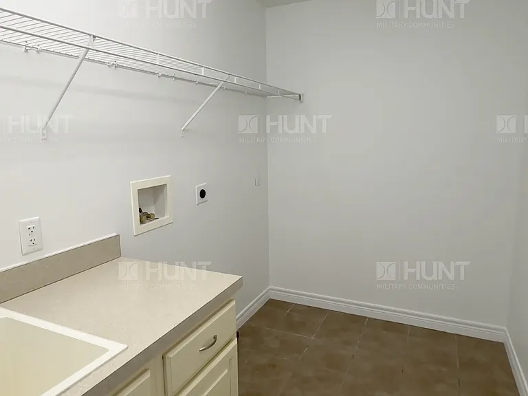 10 Kelly Ln — Photo 16