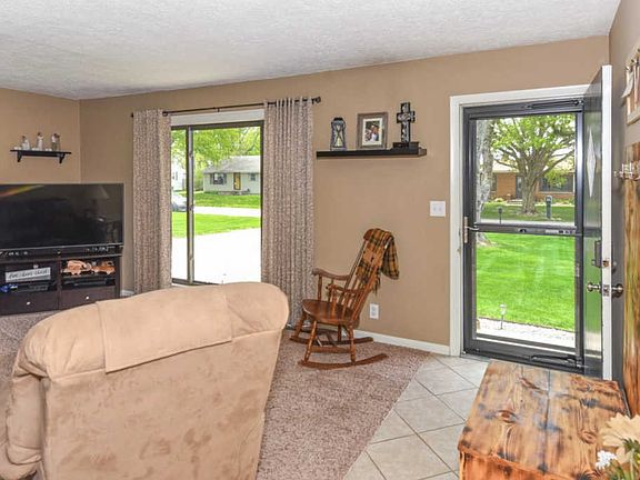 3rd image of 3717 Piney Grove Dr