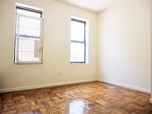 Rented by I & I New York | media 20
