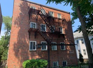 200 Kelton St APT 32, Allston, MA 02134