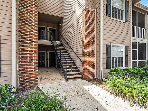 4th image of 10000 GATE Parkway N #614