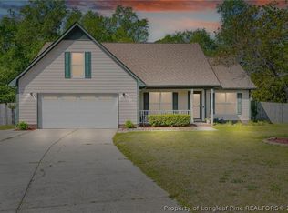 114 Kensington Ct, Raeford, NC 28376