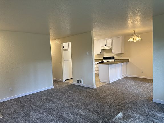 3rd image of 6711 Kinwood Park Ln SE #1