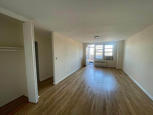 2nd image of 14220 84th Dr APT 7J