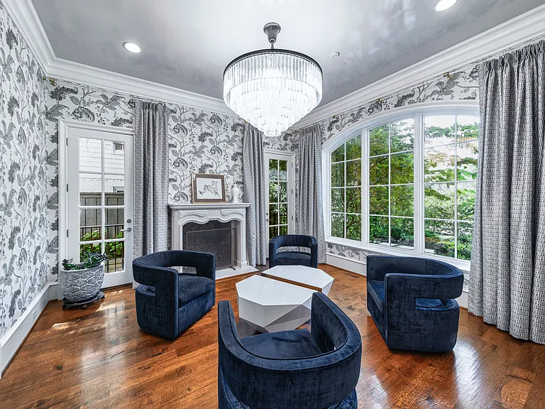 3548 Bryn Mawr Dr — Photo 6