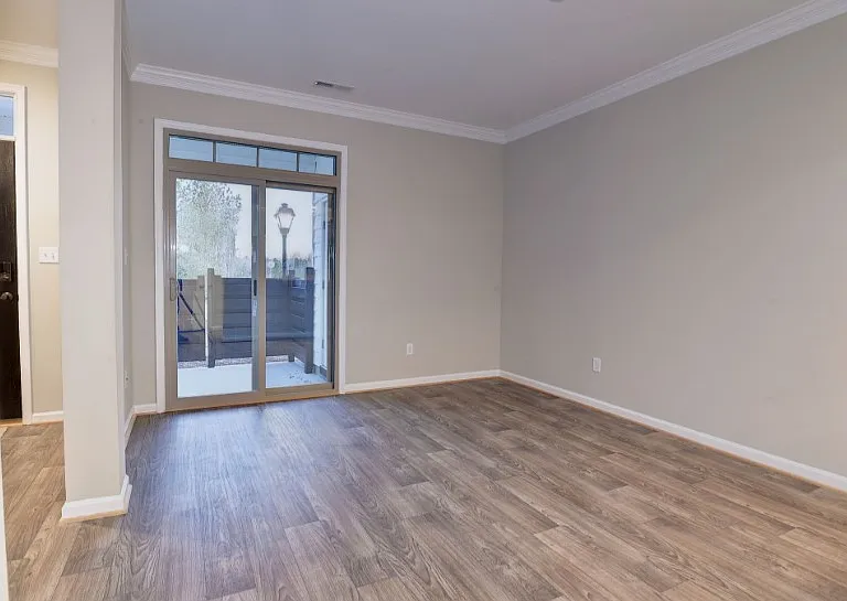 908 Kathy Ann Way — Photo 15