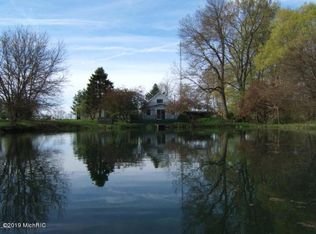 31702 Peavine St, Dowagiac, MI 49047