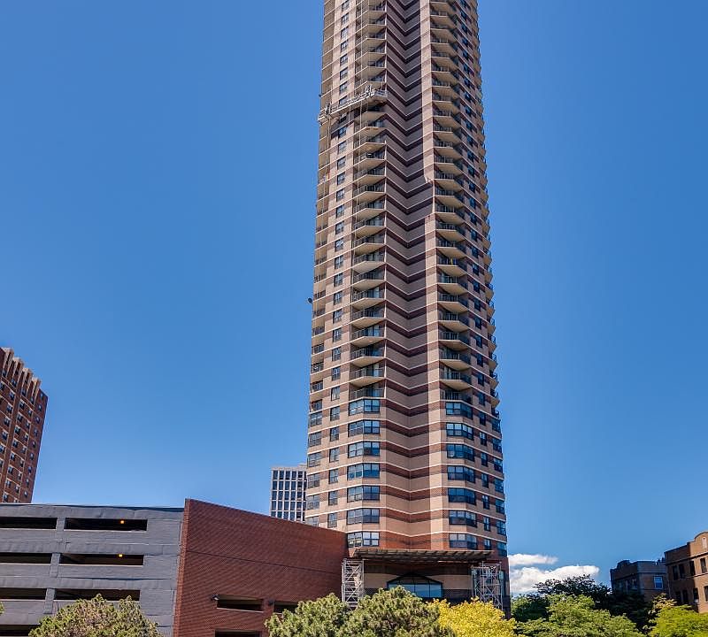 1st image of 3660 N Lake Shore Dr APT 808