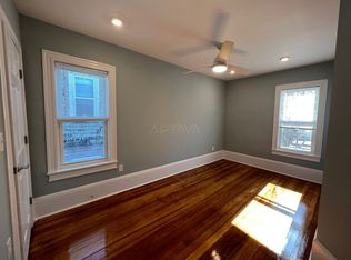 7 Mossland St #8, Somerville, MA 02144