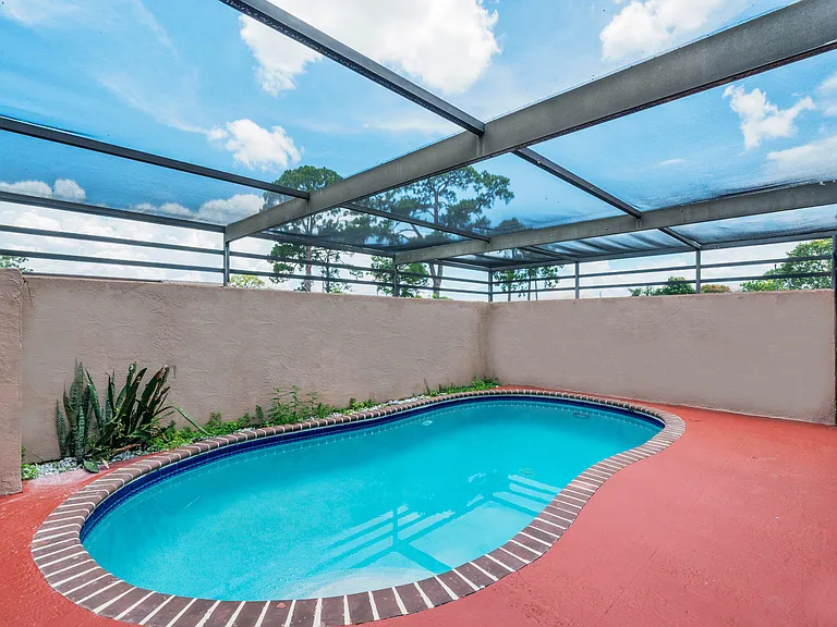4757 Sunny Palm Cir #A — Photo 32