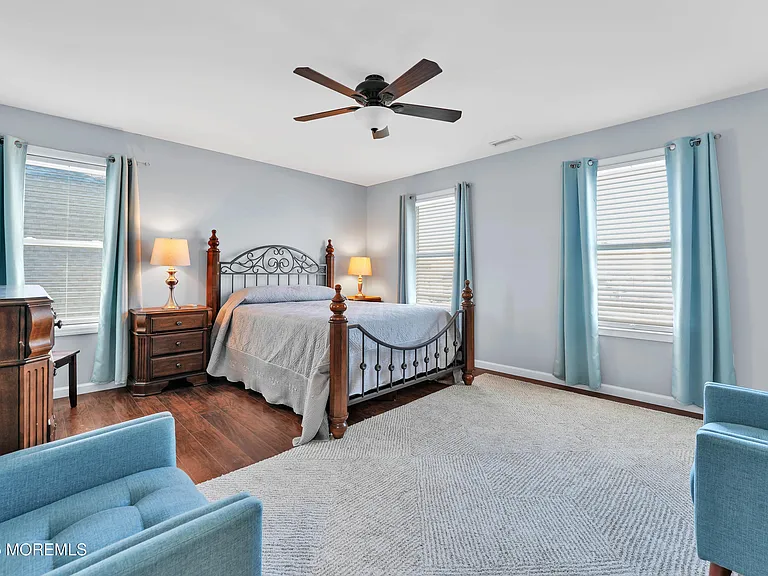 115 Harding Ave #B — Photo 10