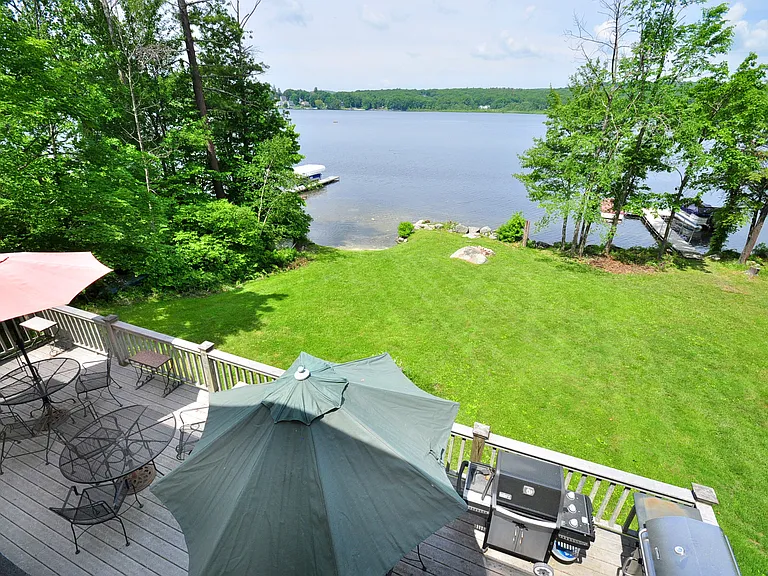 72 Sandy Beach Rd — Photo 4