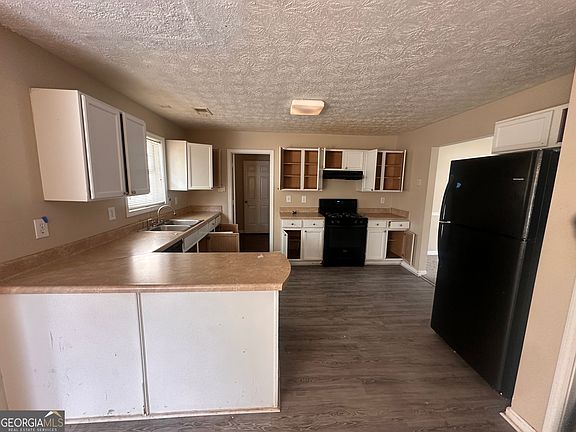 4th image of 8036 Harmony Lakes Dr