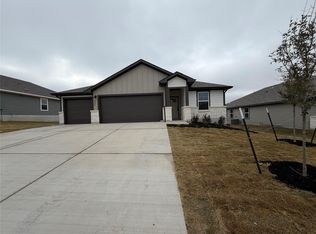 321 Gristmill Rd, Burnet, TX 78611