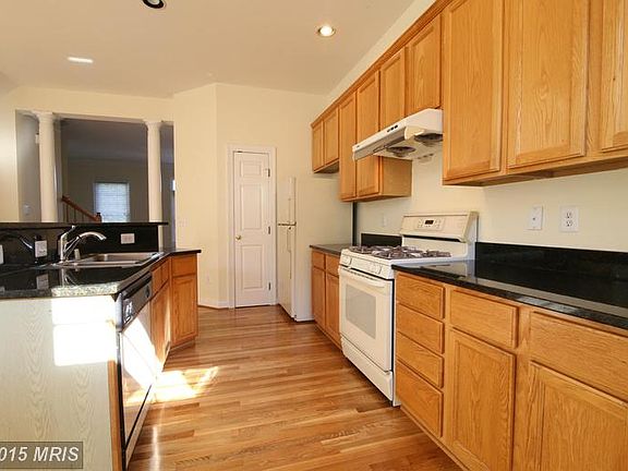 5th image of 4301 Thomas Brigade Ln