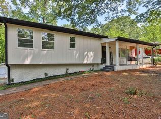 1796 W Elmwood Dr, Acworth, GA 30102
