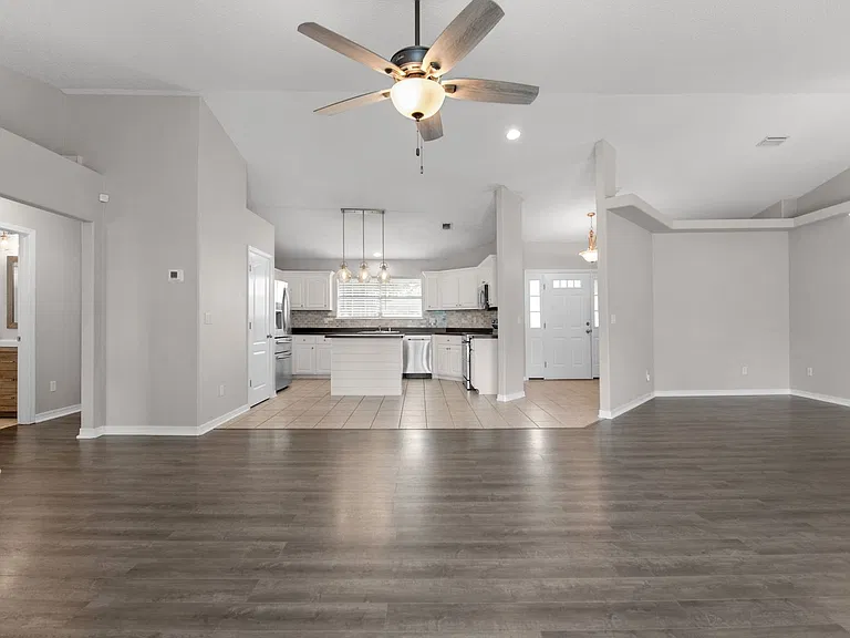 2081 Seagrape Dr — Photo 13