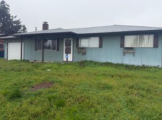 5040 E St APT 12, Springfield, OR