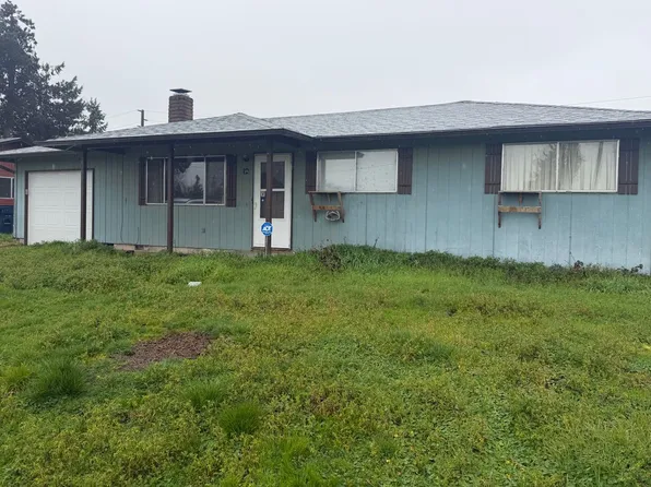 5040 E St APT 12, Springfield, OR 97478