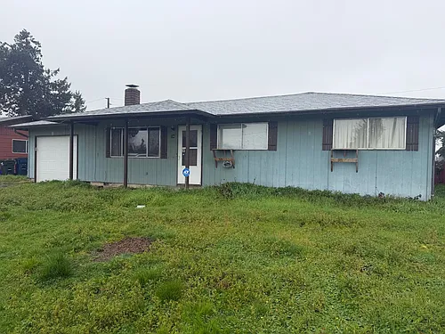 5040 E St Photo 1