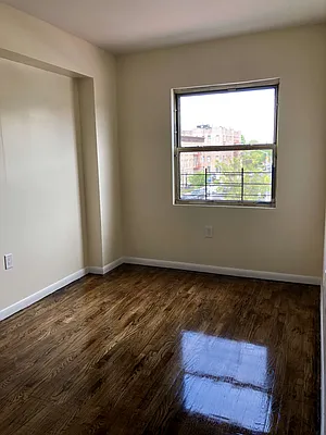 Rented by Bravado Real Estate LLC | media 18