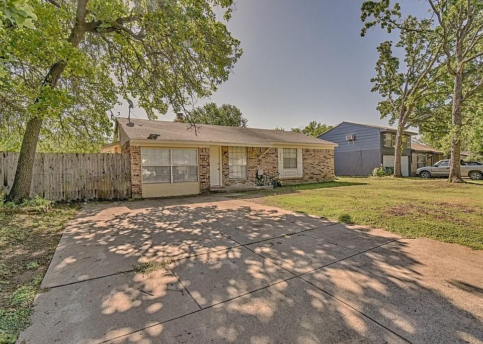 1st image of 5005 Celtic Dr