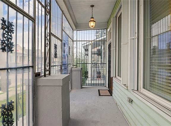 3rd image of 2709 Milan St