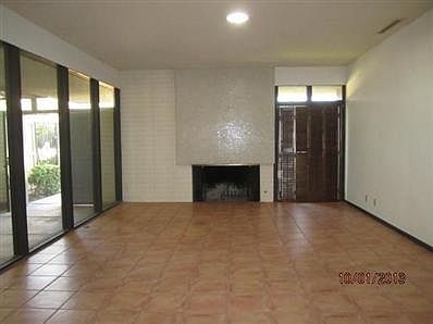 2nd image of 540 W Keats Ave