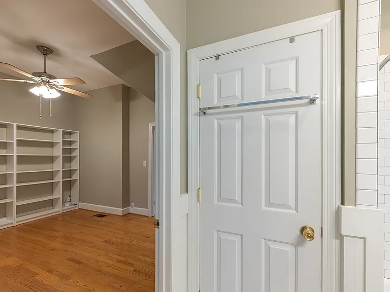 791 Myrtle St NE — Photo 16