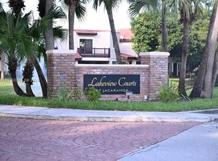 Lakeview Courts, Fort Lauderdale, FL 33322