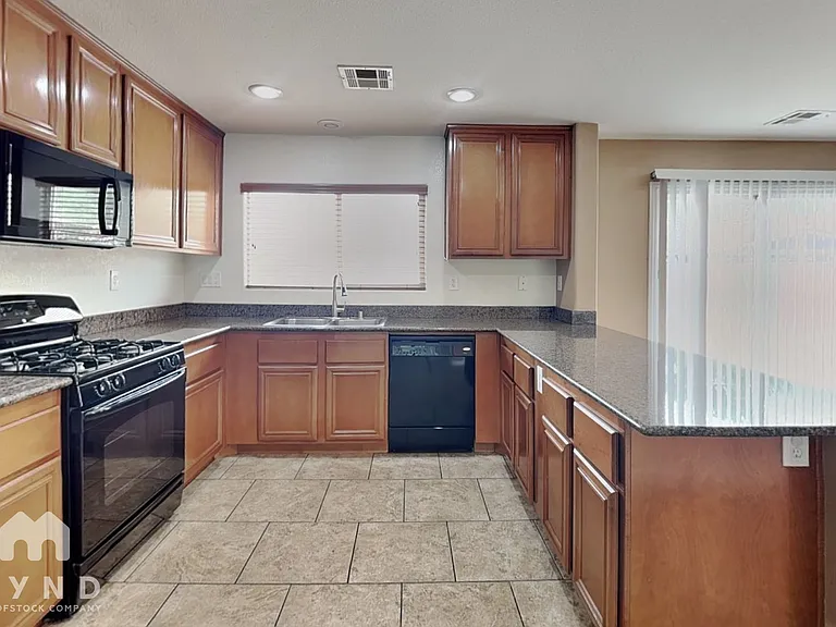 191 Stagecoach Flats Ave — Photo 6