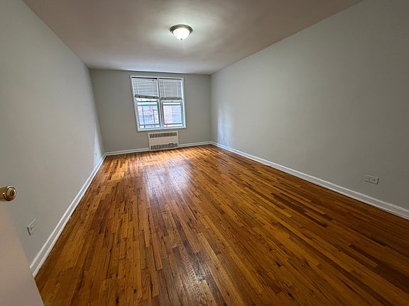 3rd image of 6562 Saunders St #4E