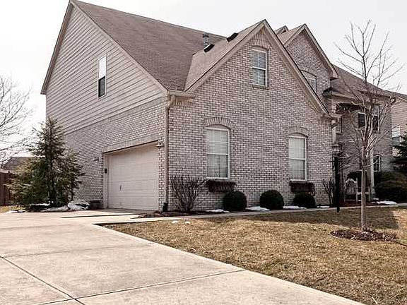 2nd image of 4311 Brittany Dr