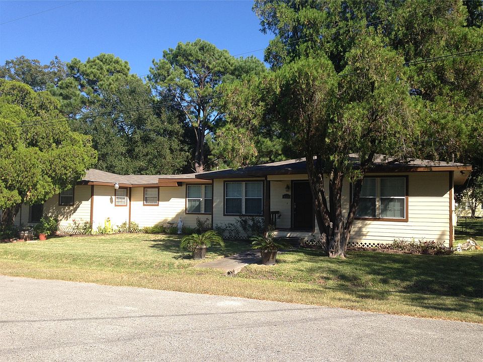 Beautiful mature trees and large front yard