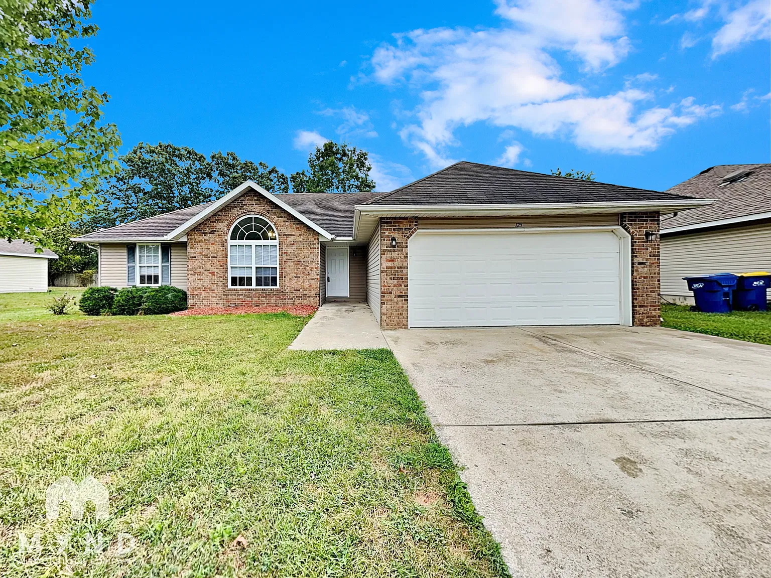 3 bed, 2.0 bath, 1546 sqft, $1,599 — Photo 1