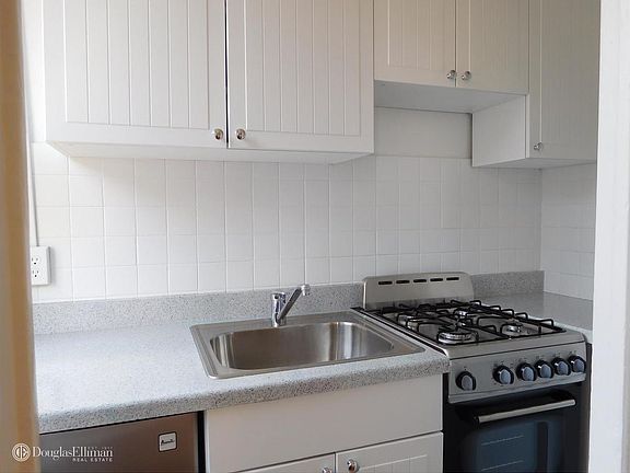 3rd image of 243 W End Ave APT 1404