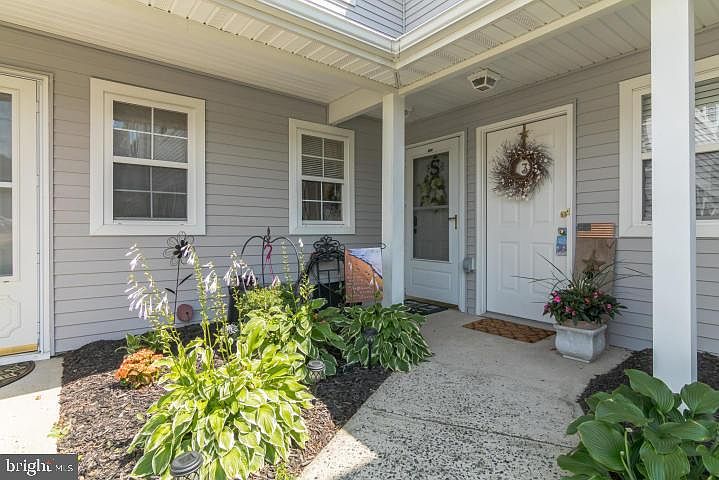 1st image of 307 Prosperity Ct