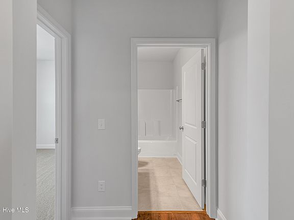 4th image of 114 Flora Field Drive