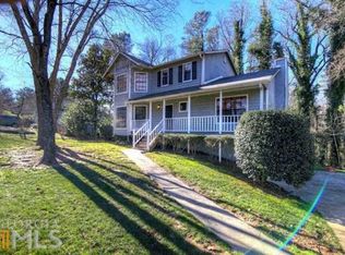 498 Fire Fly Dr, Tucker, GA 30084