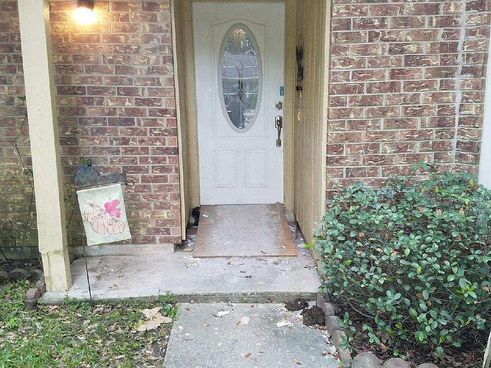 1st image of 1803 Cobble Creek Dr